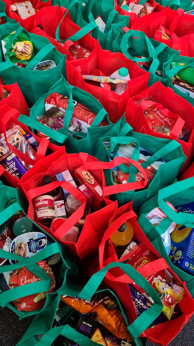 Food Banks & Food Pantries